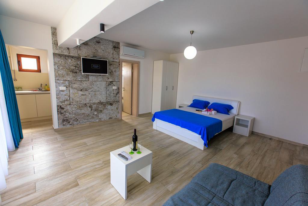 Apartments Matkovic Lux Sutomore Eksteriør billede