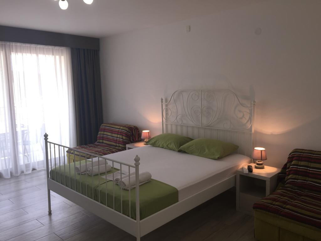 Apartments Matkovic Lux Sutomore Eksteriør billede